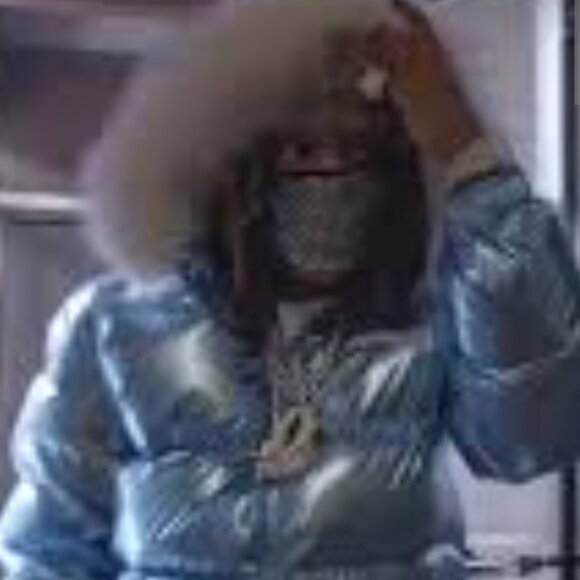 Puffer Coat - Picture 3 of 4